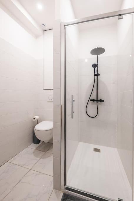 Charmant Cocon Avec Jacuzzi - Bordeaux Centre Exteriör bild